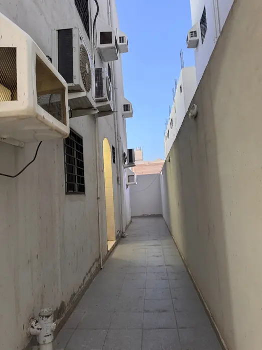 عمارة دورين وملحق في حي السلام 5