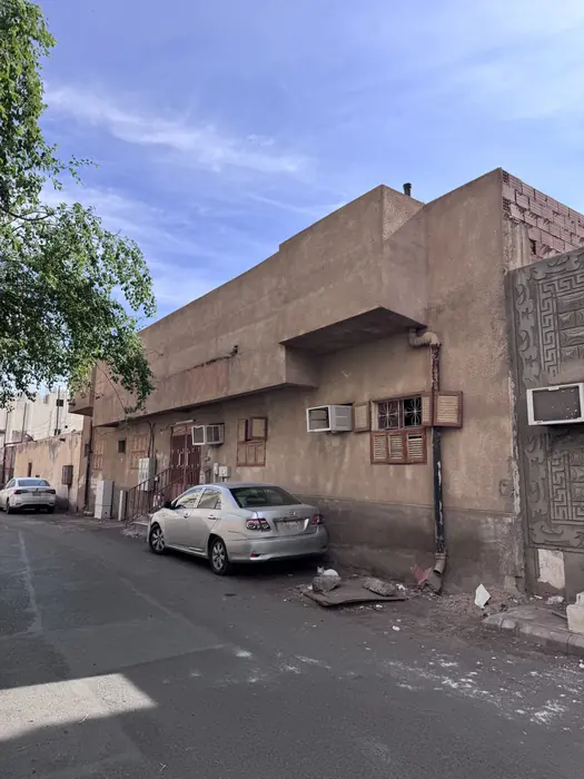 عمارة دور للبيع في حي الاسكان 3