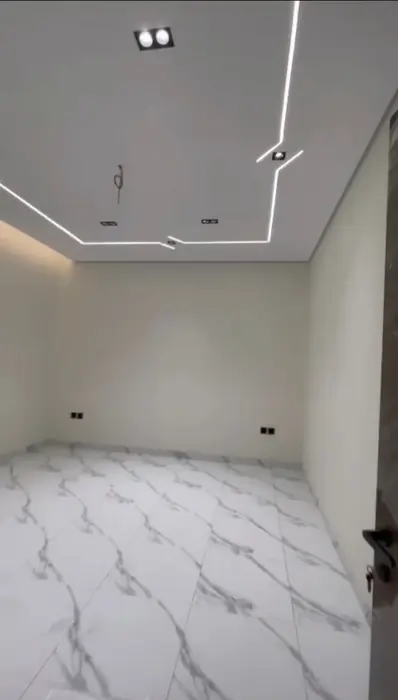 عمارة وشقق للبيع – مخطط المحيسن – حي الأناهي 4